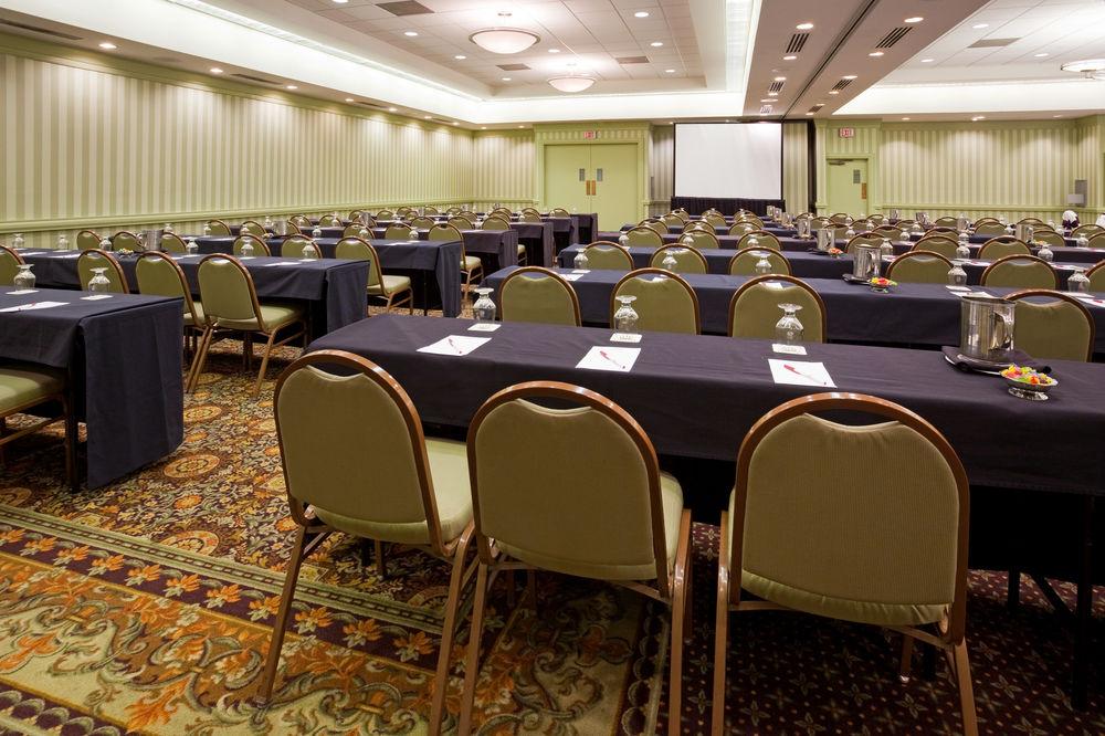 Doubletree By Hilton Madison East Ξενοδοχείο Εξωτερικό φωτογραφία
