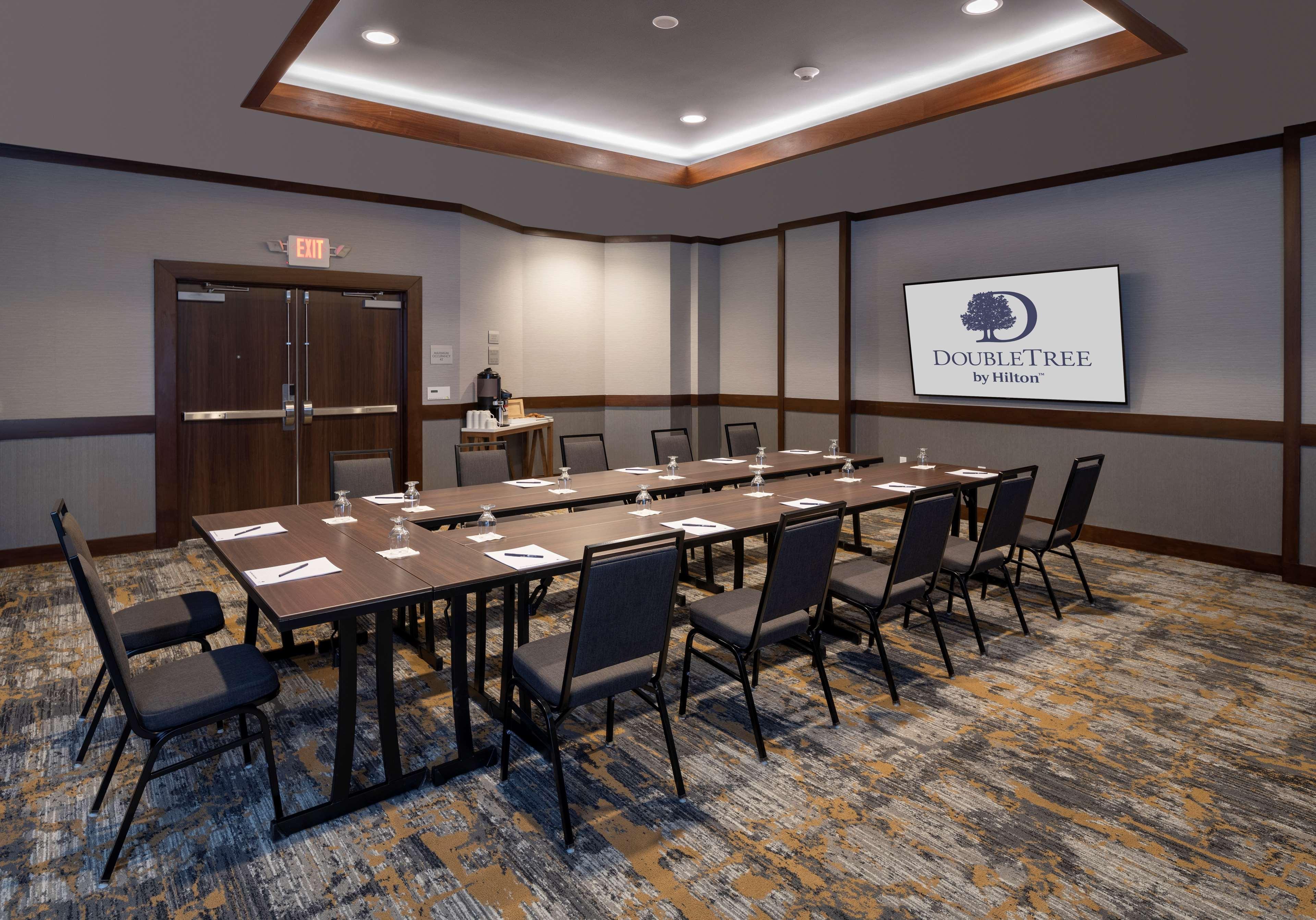 Doubletree By Hilton Madison East Ξενοδοχείο Εξωτερικό φωτογραφία