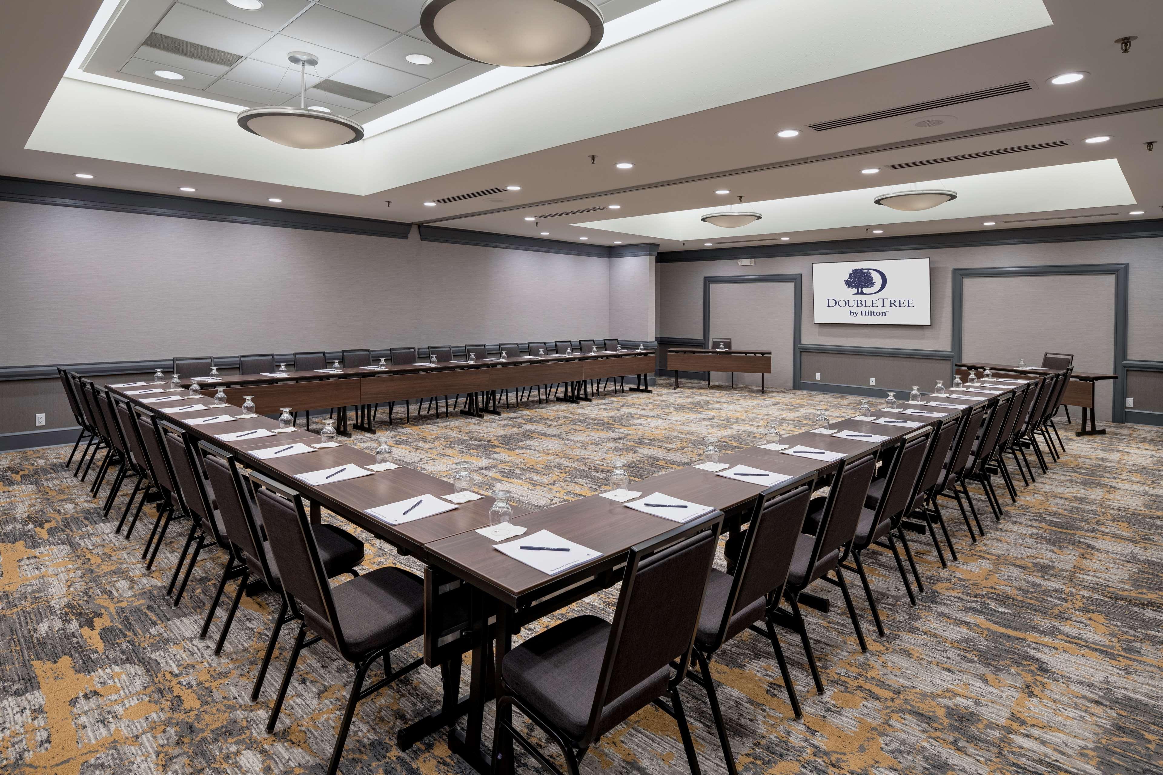 Doubletree By Hilton Madison East Ξενοδοχείο Εξωτερικό φωτογραφία