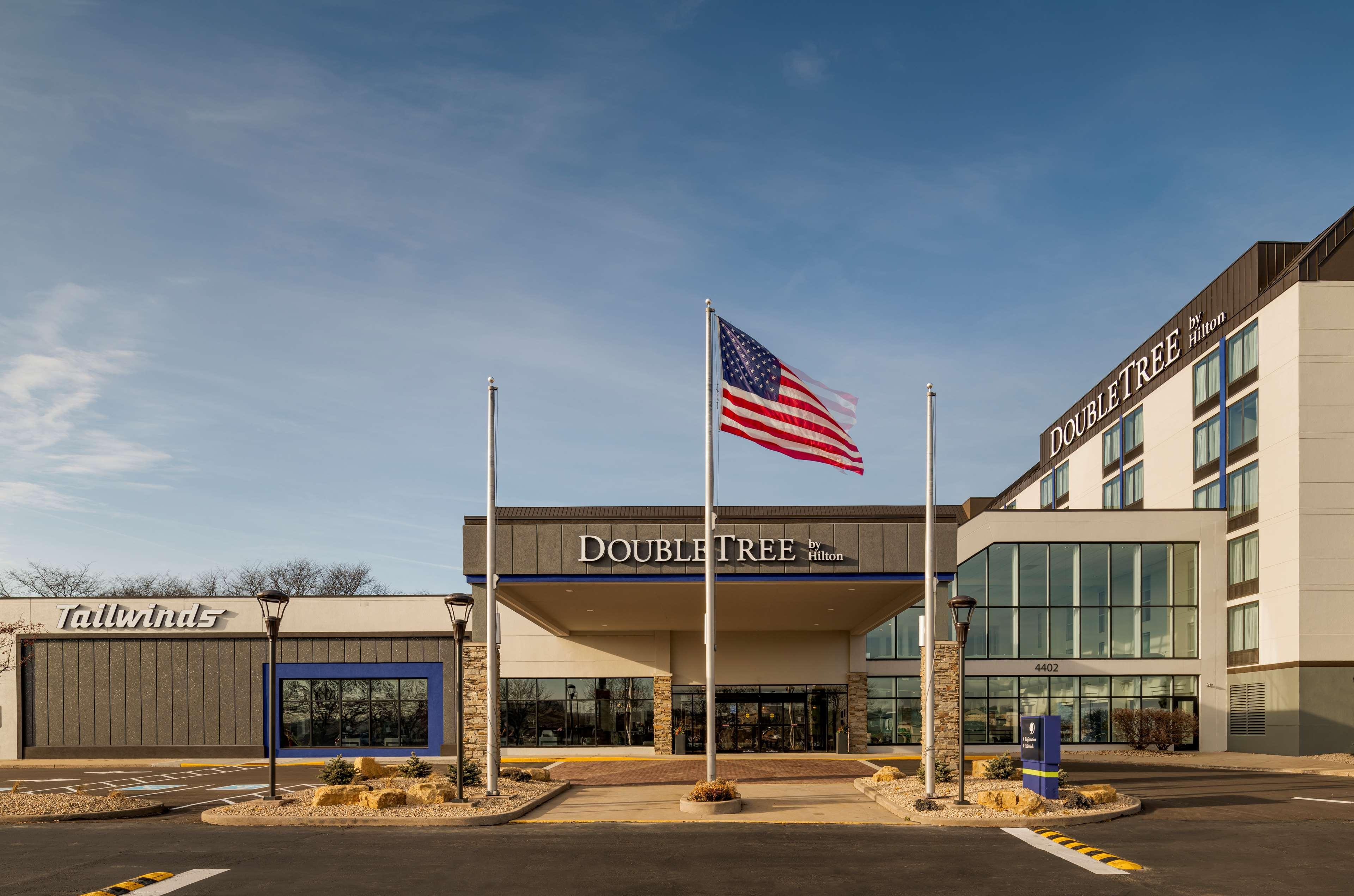 Doubletree By Hilton Madison East Ξενοδοχείο Εξωτερικό φωτογραφία