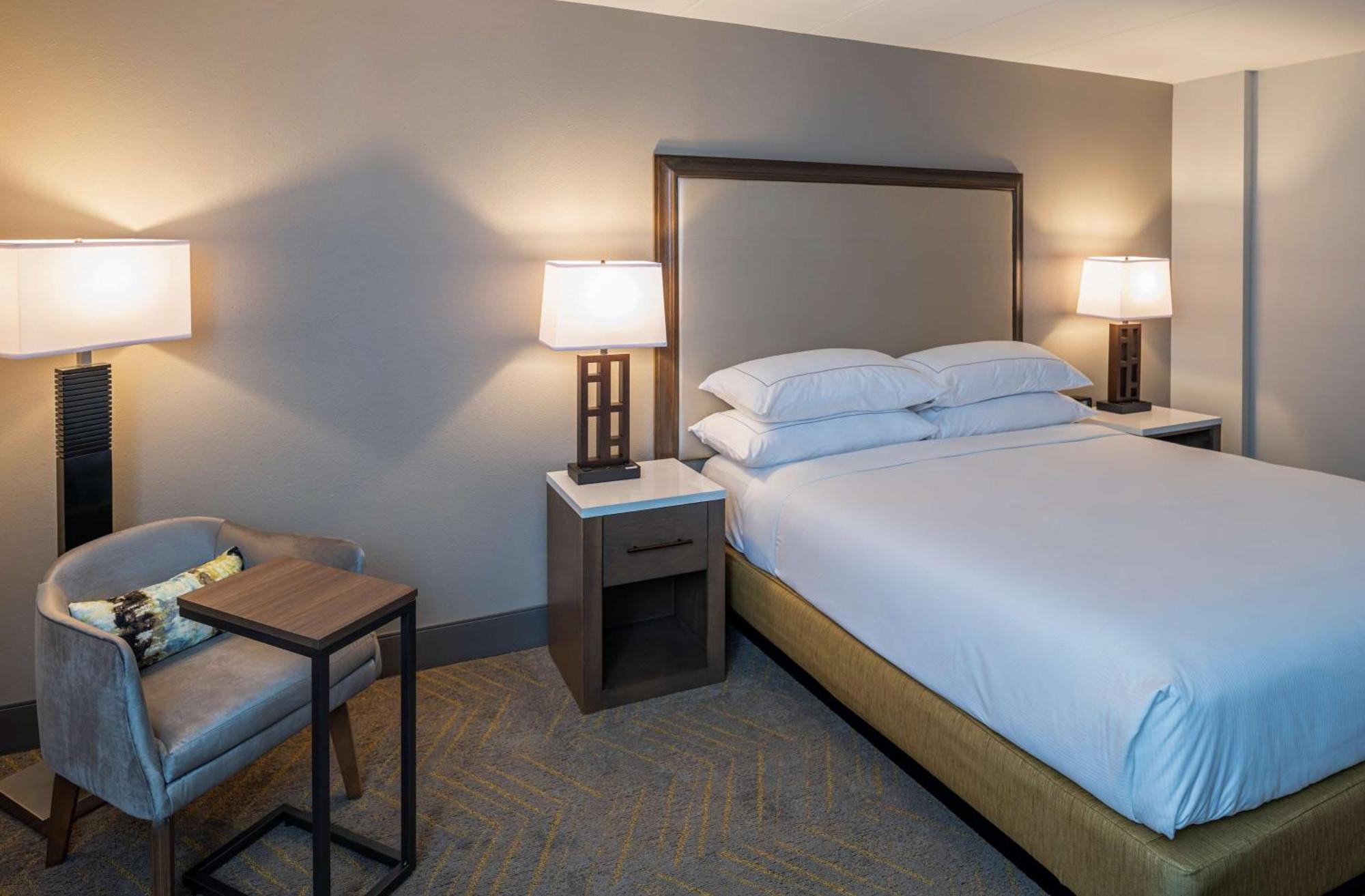 Doubletree By Hilton Madison East Ξενοδοχείο Εξωτερικό φωτογραφία