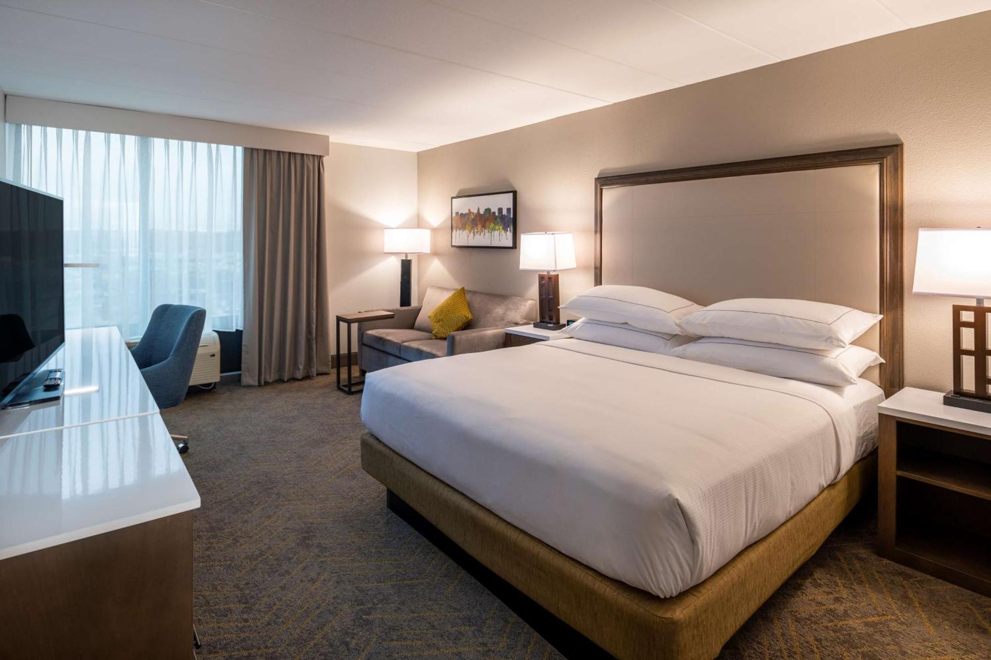 Doubletree By Hilton Madison East Ξενοδοχείο Εξωτερικό φωτογραφία